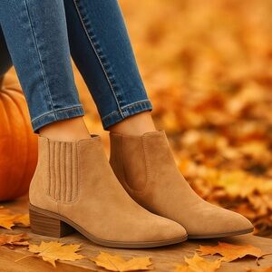 Universal Thread Tan Suede Fringe Boots — Size 10